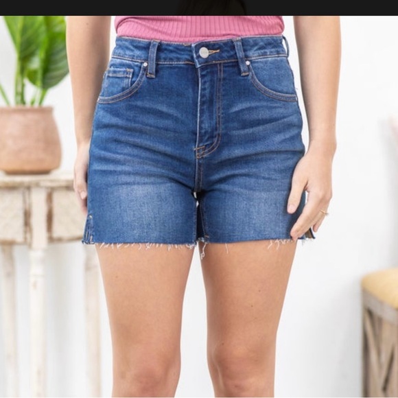 Women’s Risen Brand Jean Shorts - Picture 1 of 8